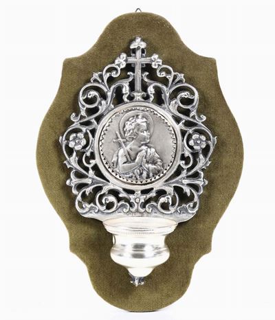 Acquasantiera in Argento Fuso, Traforato e Sbalzato con Gesù Bambino, XIX-XX Secolo