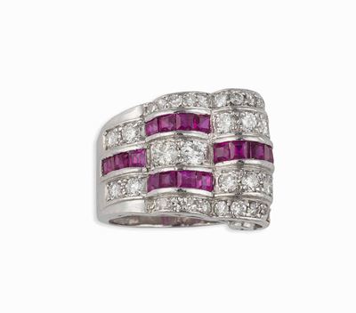 Anello, in Stile, con Diamanti e Rubini