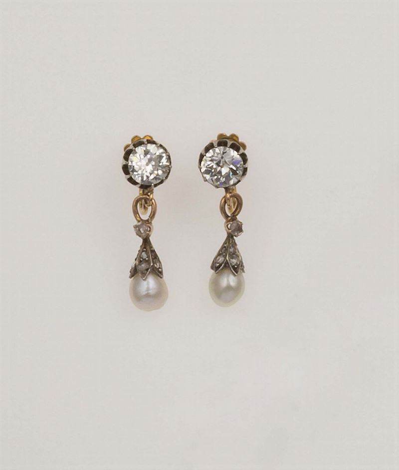 Orecchini pendenti con perle naturali e diamanti di vecchio taglio  - Asta Fine Jewels - Cambi Casa d'Aste