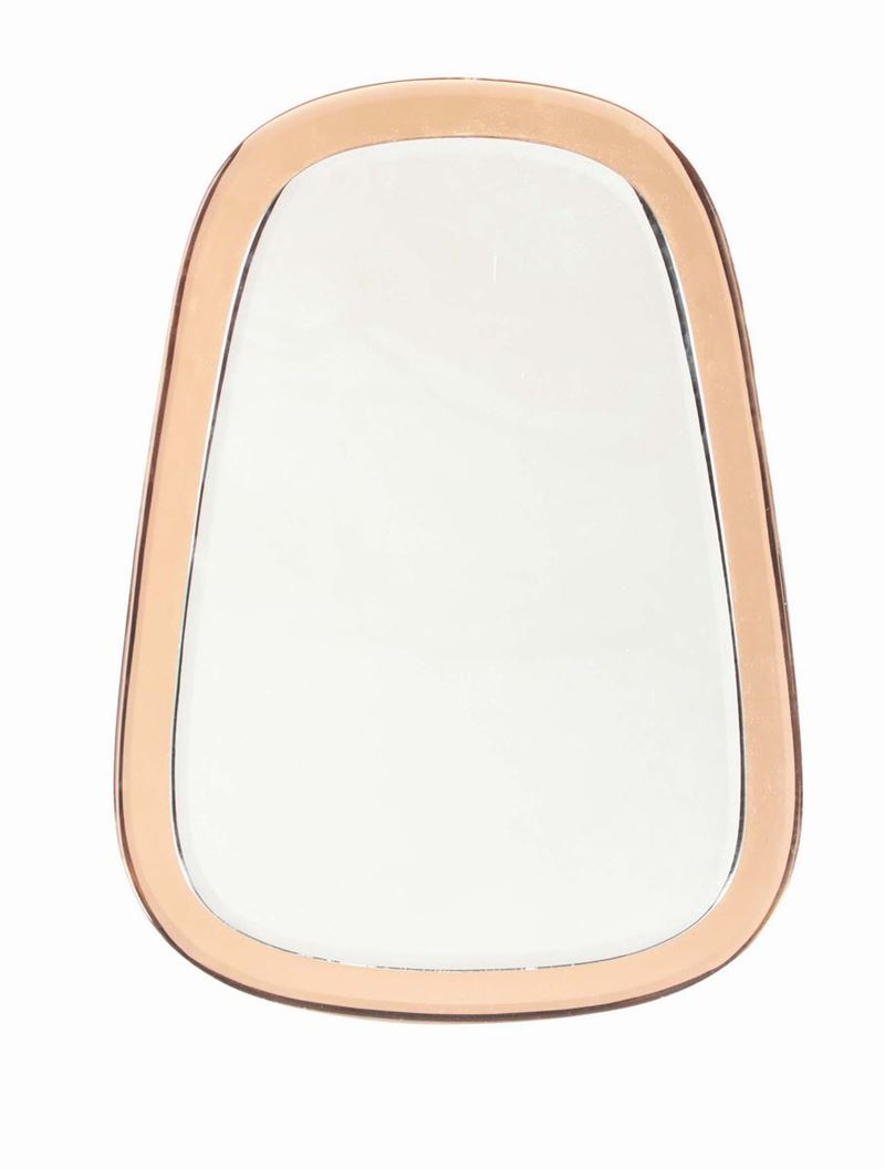 Specchio con cornice in vetro colorato e molato. Prod. Italia, 1950 ca.  - Auction Design - Cambi Casa d'Aste