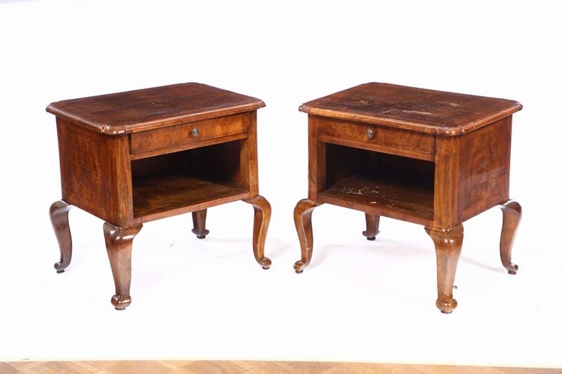 Coppia di comodini ad un cassetto, XX secolo  - Auction Asta a Tempo antiquariato - II - Cambi Casa d'Aste