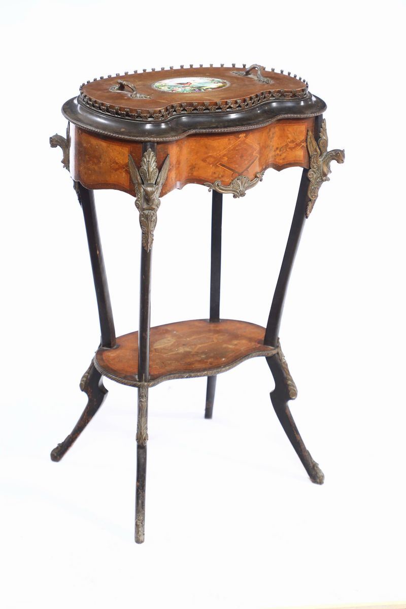 Fioriera lastronata, Napoleone III  - Auction Asta a Tempo antiquariato - II - Cambi Casa d'Aste