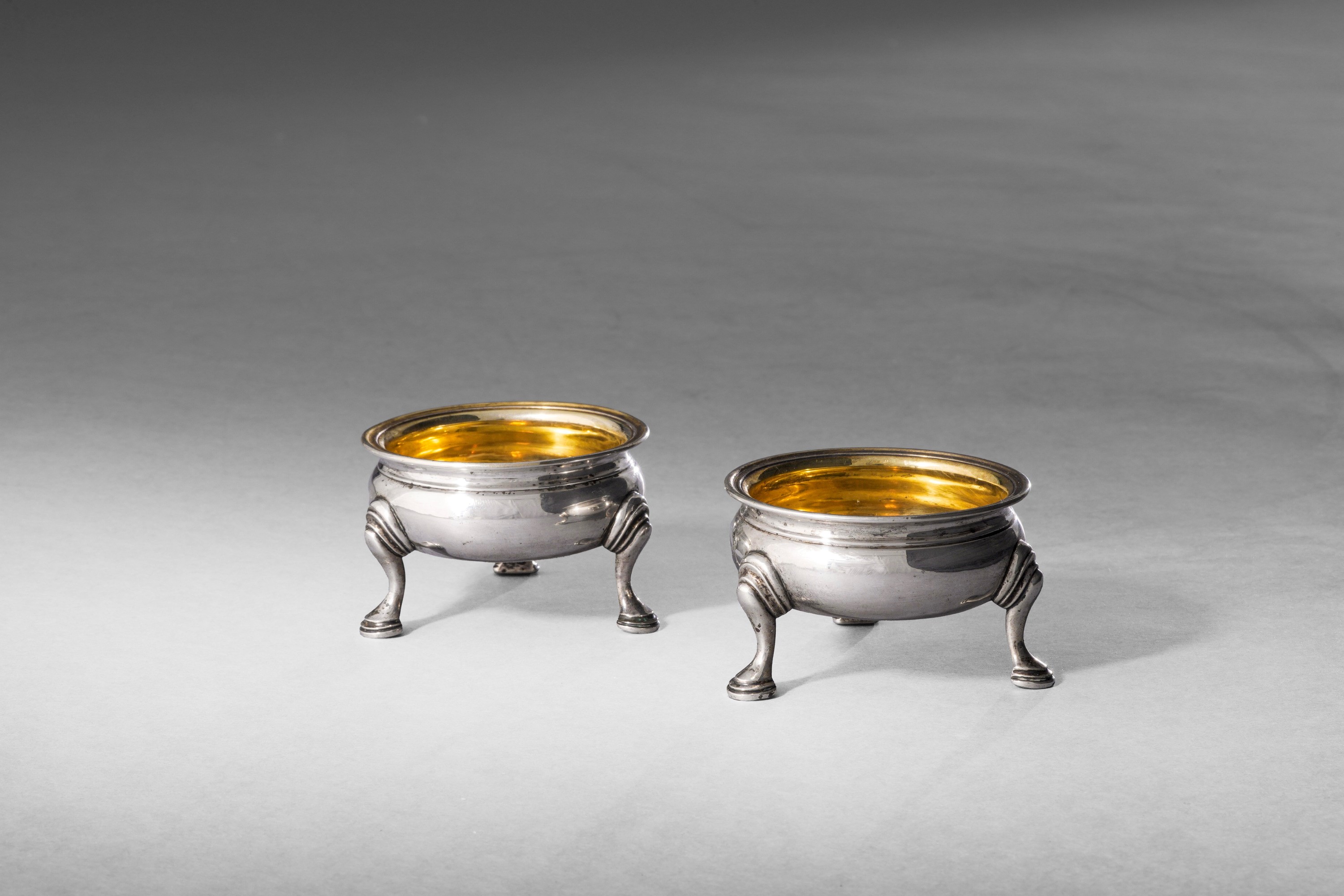 Zanobii Biagion, Coppia di saliere, argento fuso, sbalzato, cesellato e dorato (Firenze, 1770 cir...