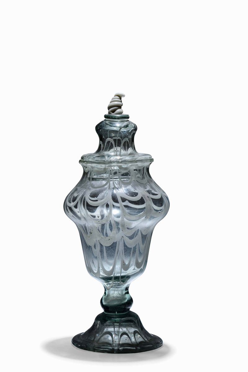 Vaso con coperchio. Façon de Venise, Spagna (?), XVII-XVIII secolo  - Auction Sculpture and Works of Art - Cambi Casa d'Aste