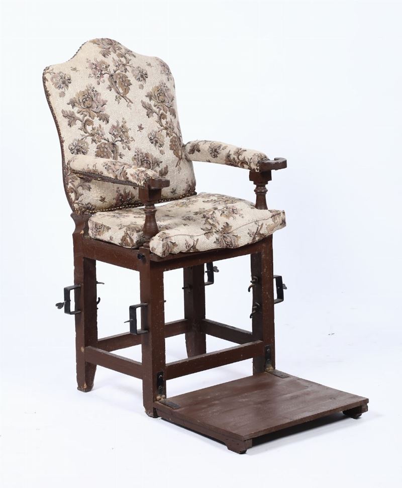 Sedia portantina con rivestimento in tessuto con motivo floreale, XIX secolo  - Auction Fine Art - Cambi Casa d'Aste