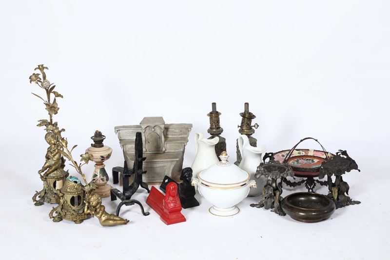 Lotto composto da vari oggetti  - Auction Fine Art - Cambi Casa d'Aste