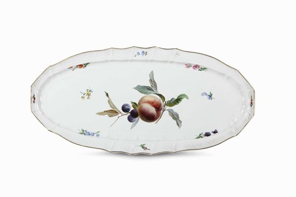 Grande piatto ovale Meissen, seconda metà del XIX secolo