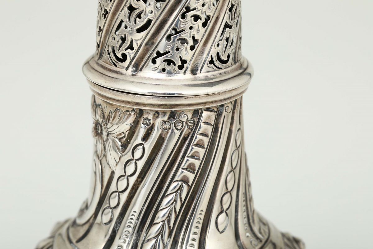 Incensiere in Argento Sbalzato, Londra 1893