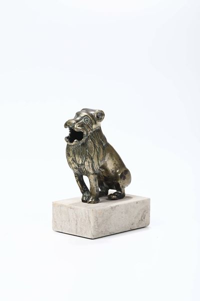 Acquamanile in Bronzo e Ottone Raffigurante Leone Digrignante, Sassonia XIII Secolo