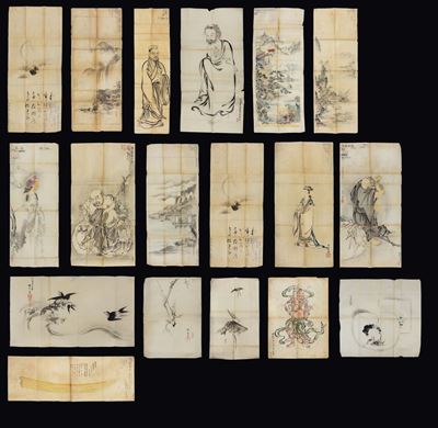 Lotto di Diciotto Dipinti su Carta con Iscrizioni: Decori Naturalistici, Paesaggistici e con Pers...