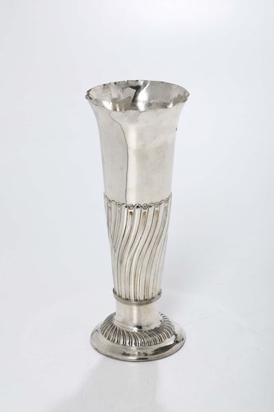Vaso in Argento, Città di Sheffield, XIX-XX Secolo