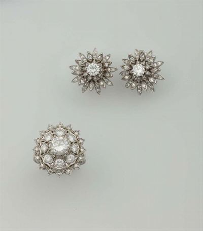Mario Buccellati. Parure Composta da Anello ed Orecchini con Diamanti Taglio Brillante