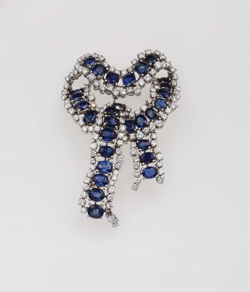 Sapphire, diamond, gold and platinum brooch  - Auction Fine Jewels - Cambi Casa d'Aste