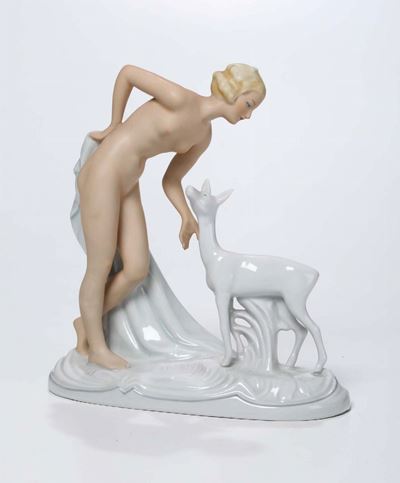 Schau Bach Kunstfigura Femminile con Cerbiatto