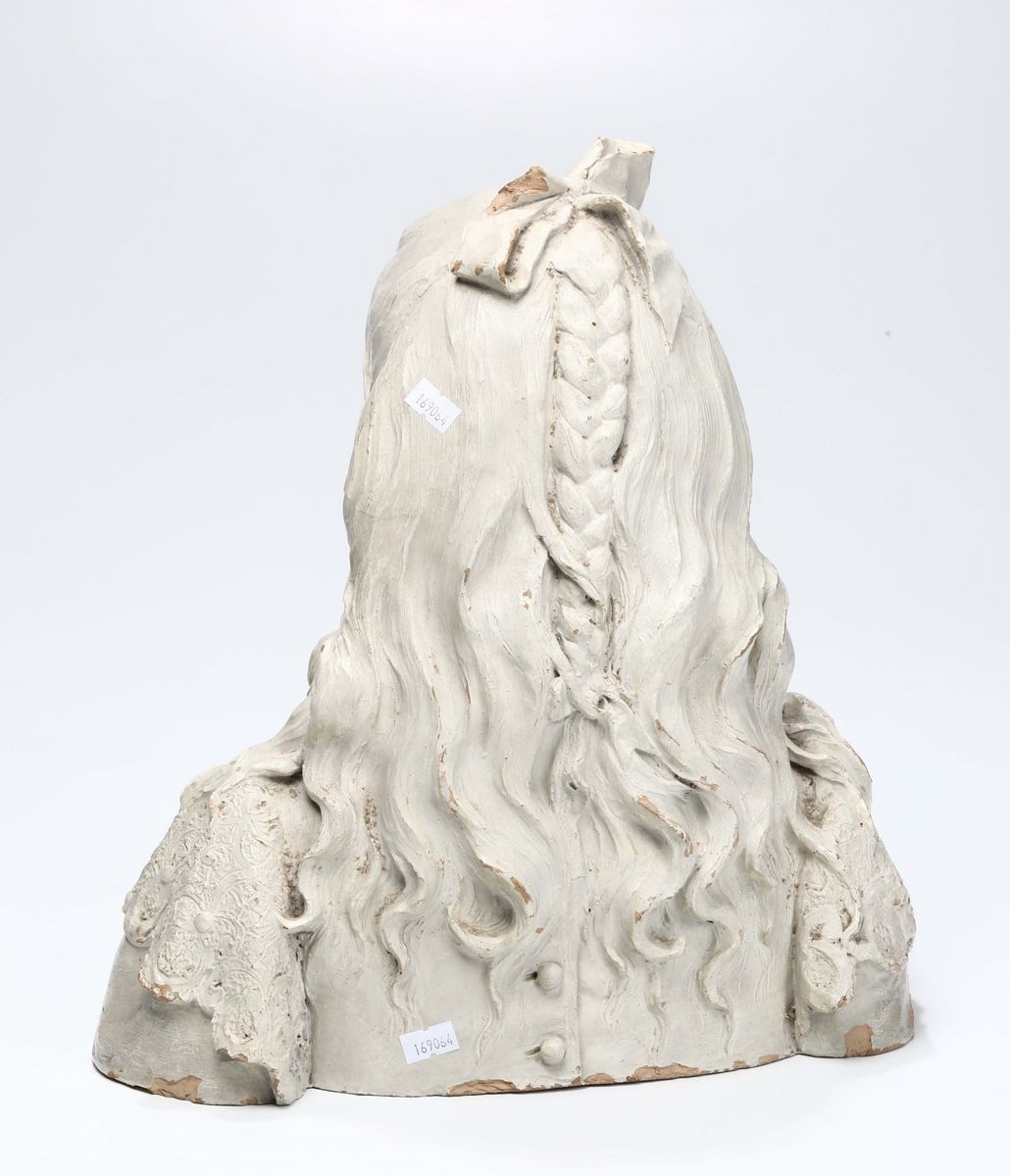 Busto Femminile in Terracotta Dipinta, XIX Secolo