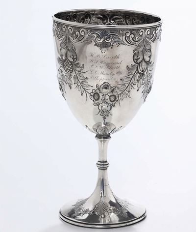 Coppa in Argento Sbalzato, Inghilterra 1877 Secolo