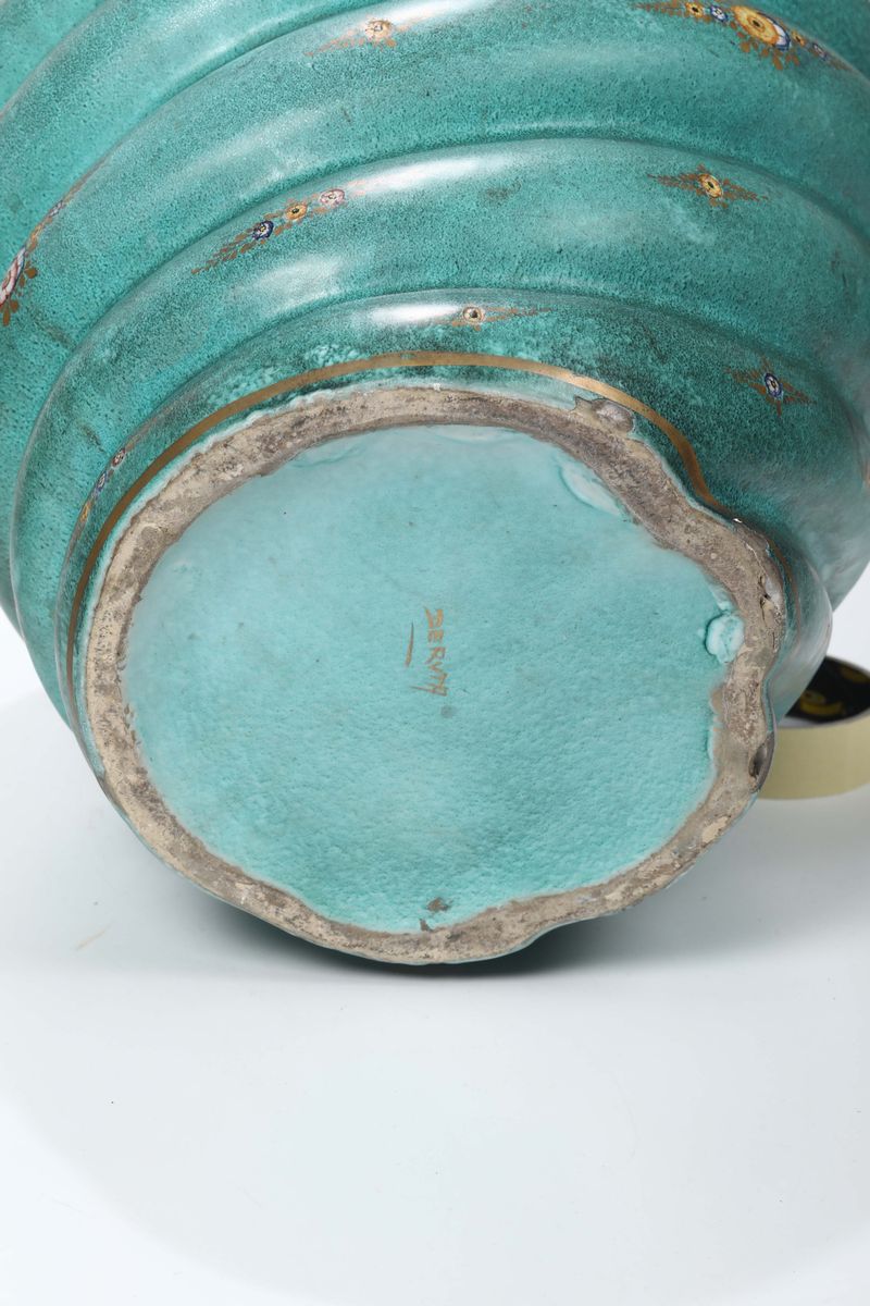 Grande Vaso in Ceramica di Deruta Dipinto in Verde, Decoro a Costole con Motivi Floreali, Anni '3...