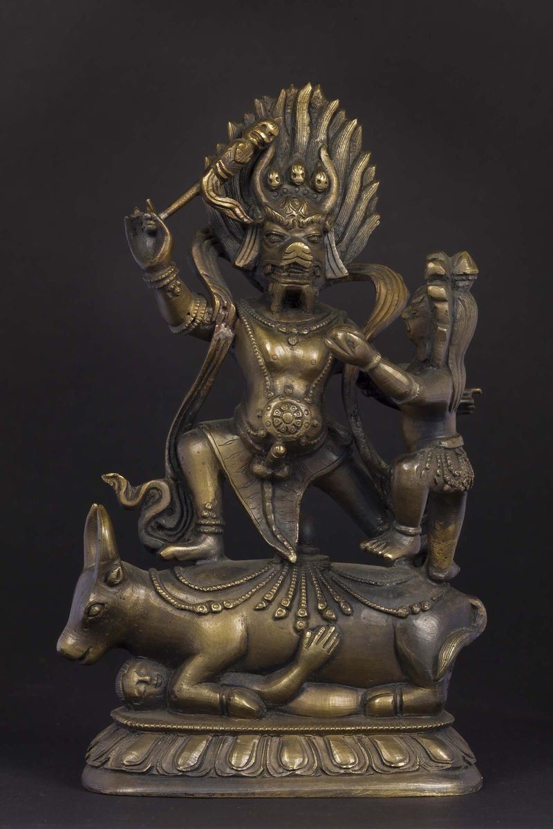 Figura di Outer Yama in bronzo, Cina, Dinastia Qing, XIX secolo  - Asta Chinese Works of Art - Cambi Casa d'Aste