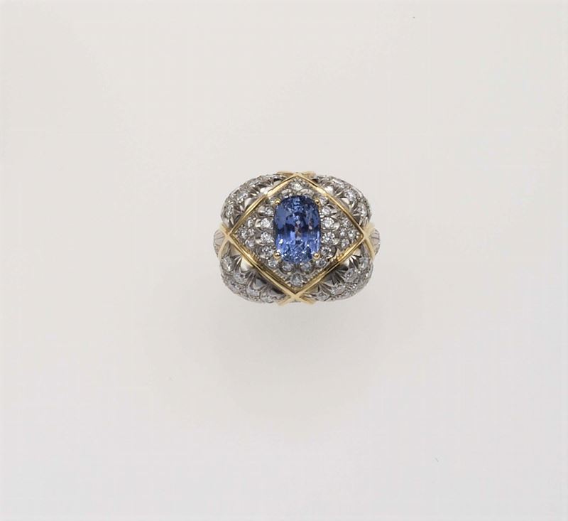 David WEBB. Anello con zaffiro Sri Lanka di ct 5,80 e diamanti  - Asta Fine Jewels - Cambi Casa d'Aste