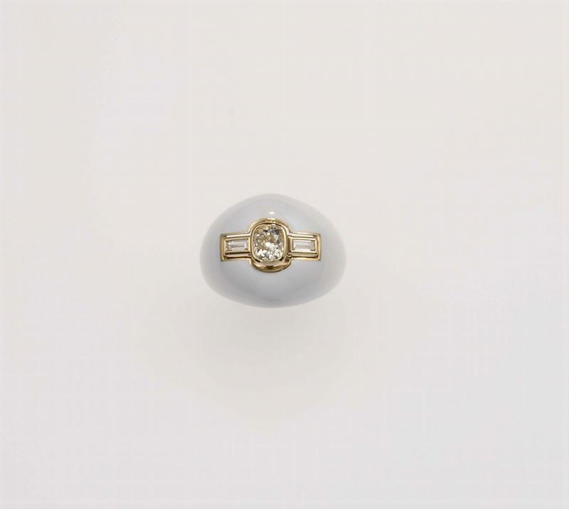 David WEBB. Anello con diamante centrale di ct 1,01 e smalto bianco  - Asta Fine Jewels - Cambi Casa d'Aste