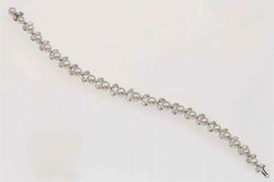 Illario. Bracciale con Perle e Diamanti Taglio Navette
