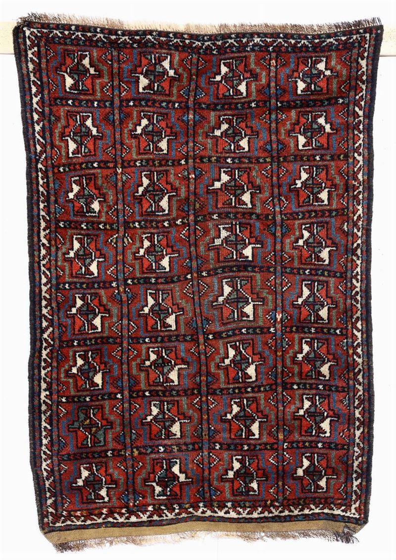 Tappeto persiano Gucian, inizio XX secolo  - Asta Antiquariato - Cambi Casa d'Aste