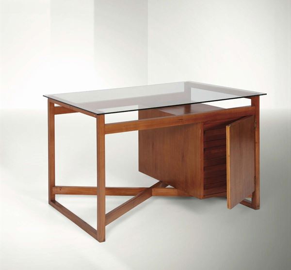 Franco Albini, a desk with a wooden structure and glass top. Italy, 1940 ca. cm 105x76x65