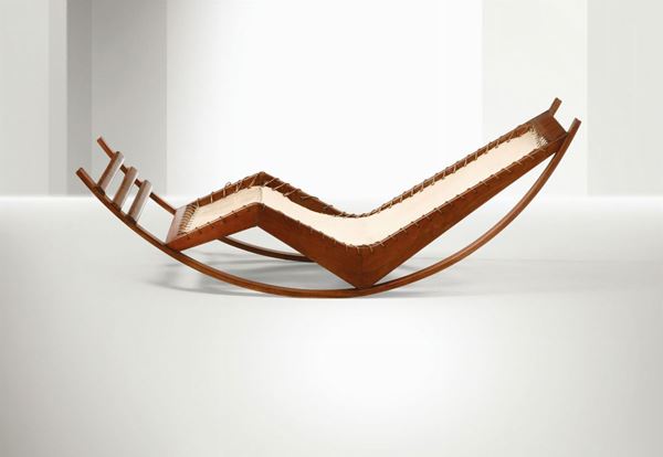 Franco Albini, a chaise longue rocking chair with a wooden structure and seat in fabric and rope, metal details. Presented at the VII Triennale di Milano in 1940. Italy, 1940 ca. cm 188x68x62