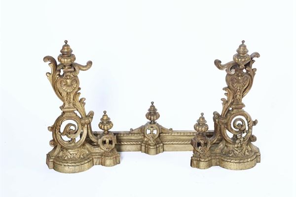 Guarnitura da camino in metallo dorato, XIX-XX secolo