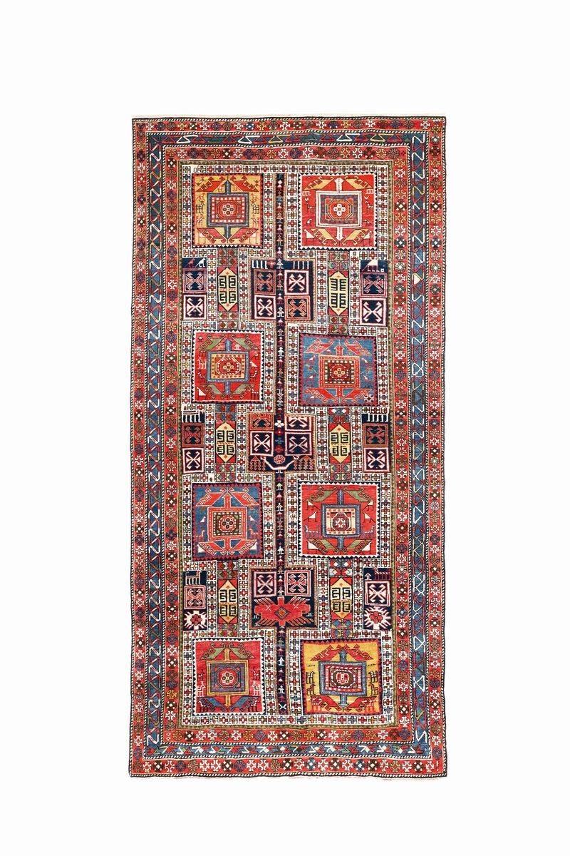 Tappeto caucasico Shirvan, inizio XX secolo  - Auction Fine Carpets - Cambi Casa d'Aste