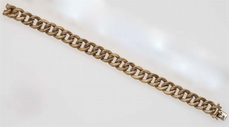 Gold bracelet. Bulgari  - Auction Fine Jewels - Cambi Casa d'Aste