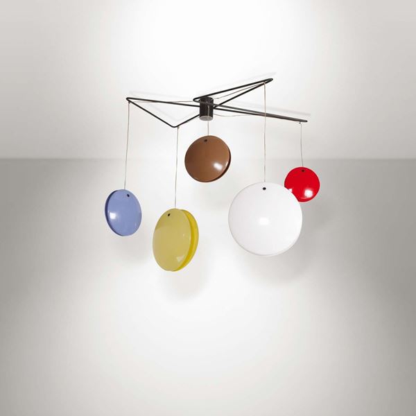 Gino Sarfatti, a 2072 Jo-Jo pendant lamp with a lacquered metal structure and double-valve methacrylate  [..]
