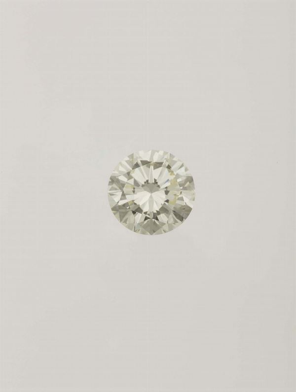 Unmounted brilliant-cut diamond weighing 3.20 carats