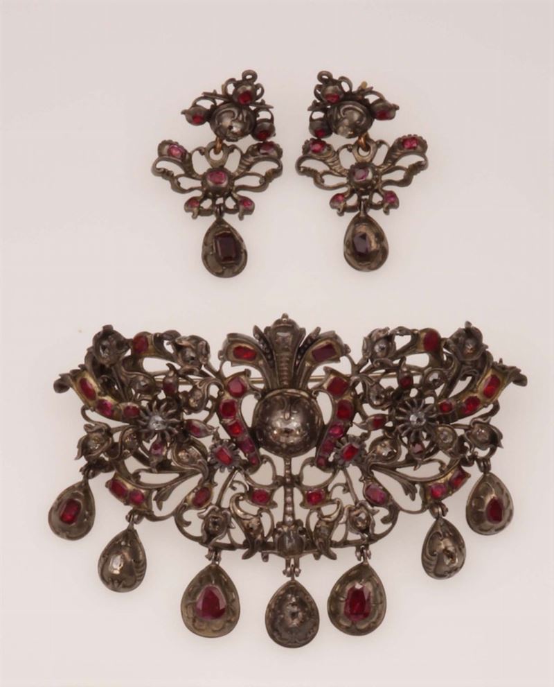 Rose-cut diamond, ruby, paste and silver pair of earrings and devant de corsage  - Auction Fine Jewels - Cambi Casa d'Aste