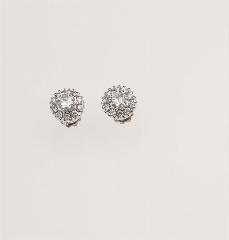 Pair of brilliant-cut diamond earrings  - Auction Fine Jewels - Cambi Casa d'Aste
