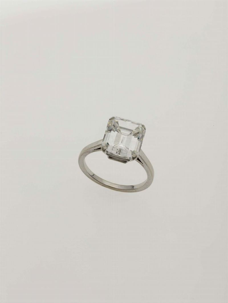 Emerald-cut diamond weighing 5.93 carats  - Auction Fine Jewels - Cambi Casa d'Aste