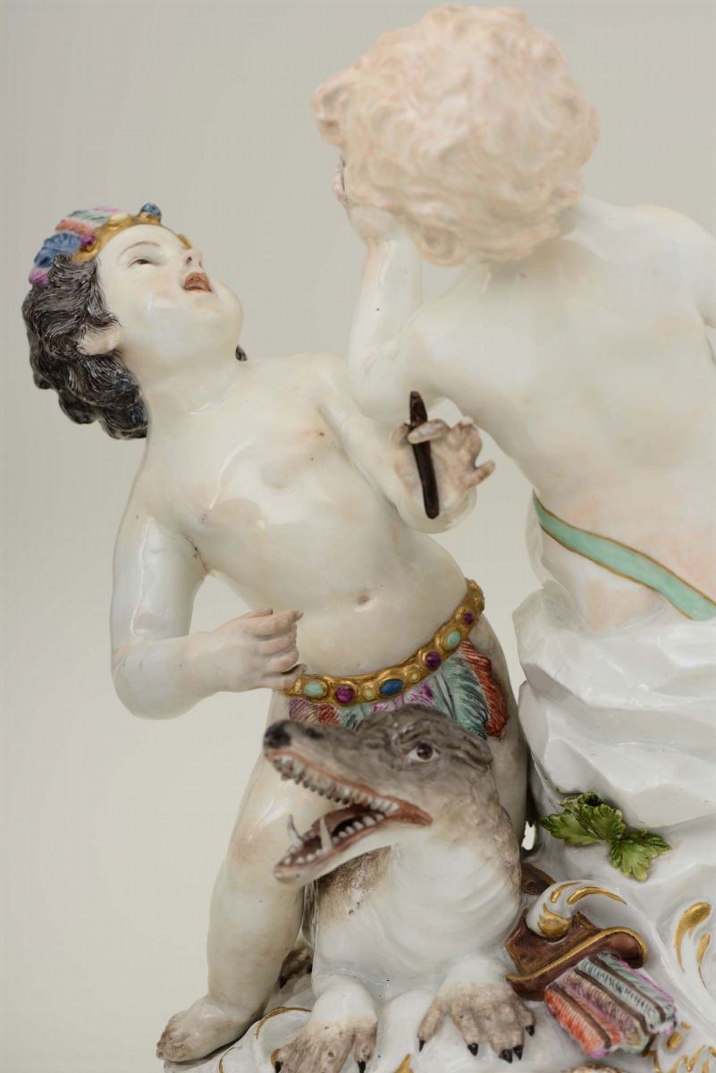 Coppia di Gruppi Raffiguranti i Quattro Continenti Meissen, 1755 Circa Modello di Friedrich Elias...