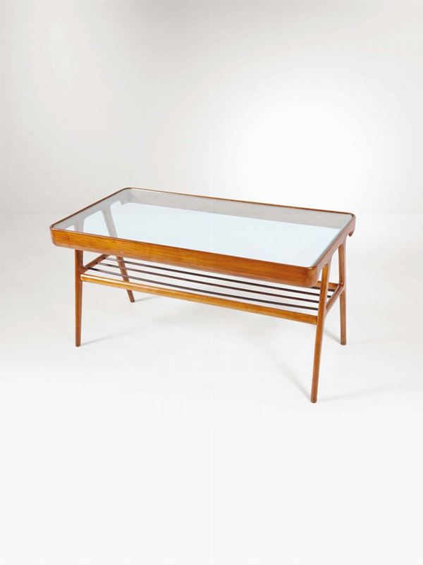 Tavolino con struttura in legno e piano in vetro. Prod. Italia, 1950 ca.