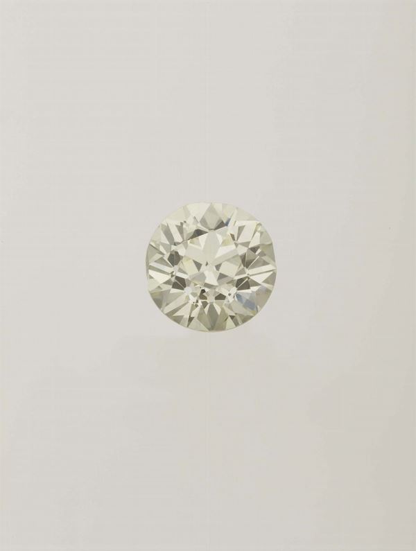 Unmounted old-cut diamond weighing 4.63 carats