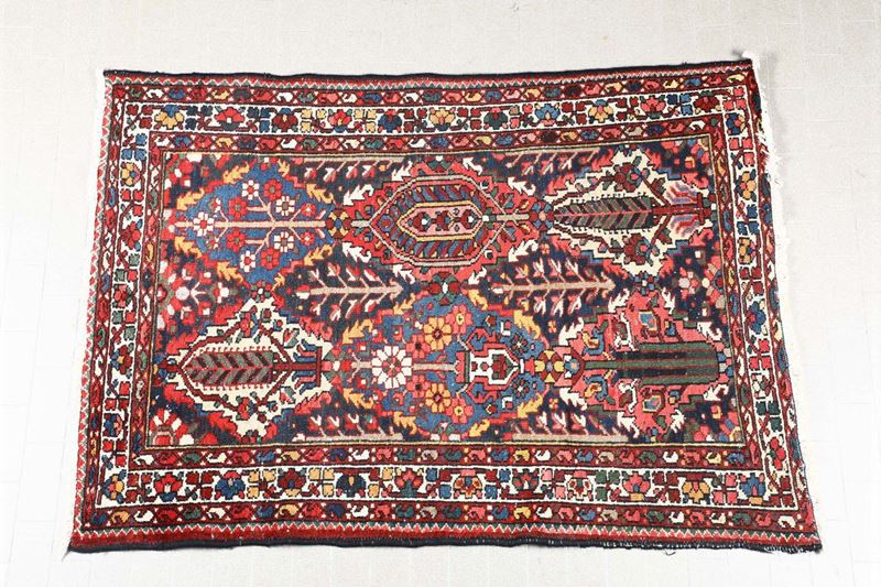 Tappeto Baktiary Persia inizio XX secolo  - Asta Asta a Tempo Antiquariato - I - Cambi Casa d'Aste
