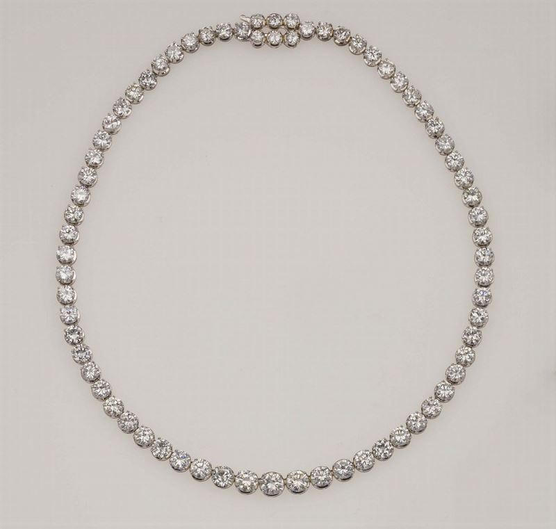 Diamond rivière composed of a graduated line of brilliant-cut diamonds  - Auction Fine Jewels - Cambi Casa d'Aste