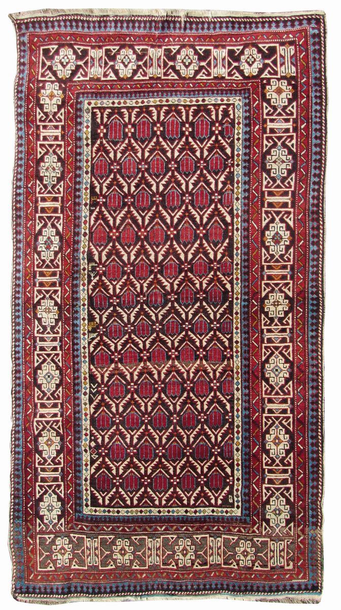 Tappeto caucasico Shirvan, inizio XX secolo  - Auction Fine Carpets - Cambi Casa d'Aste