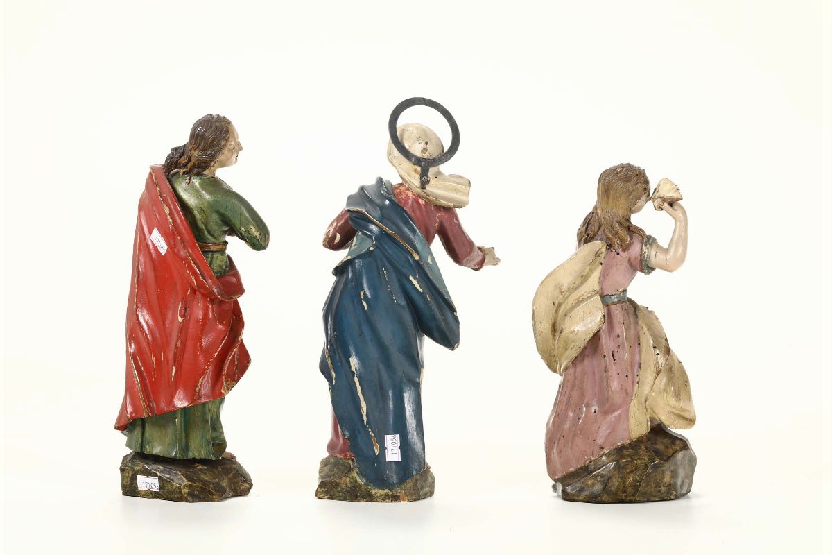 Gruppo di Dolenti in Legno Policromo. Italia Centro Meridionale XVIII Secolo