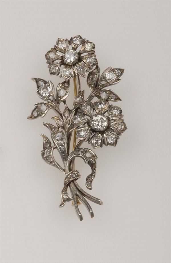 Old-cut diamond and gold brooch