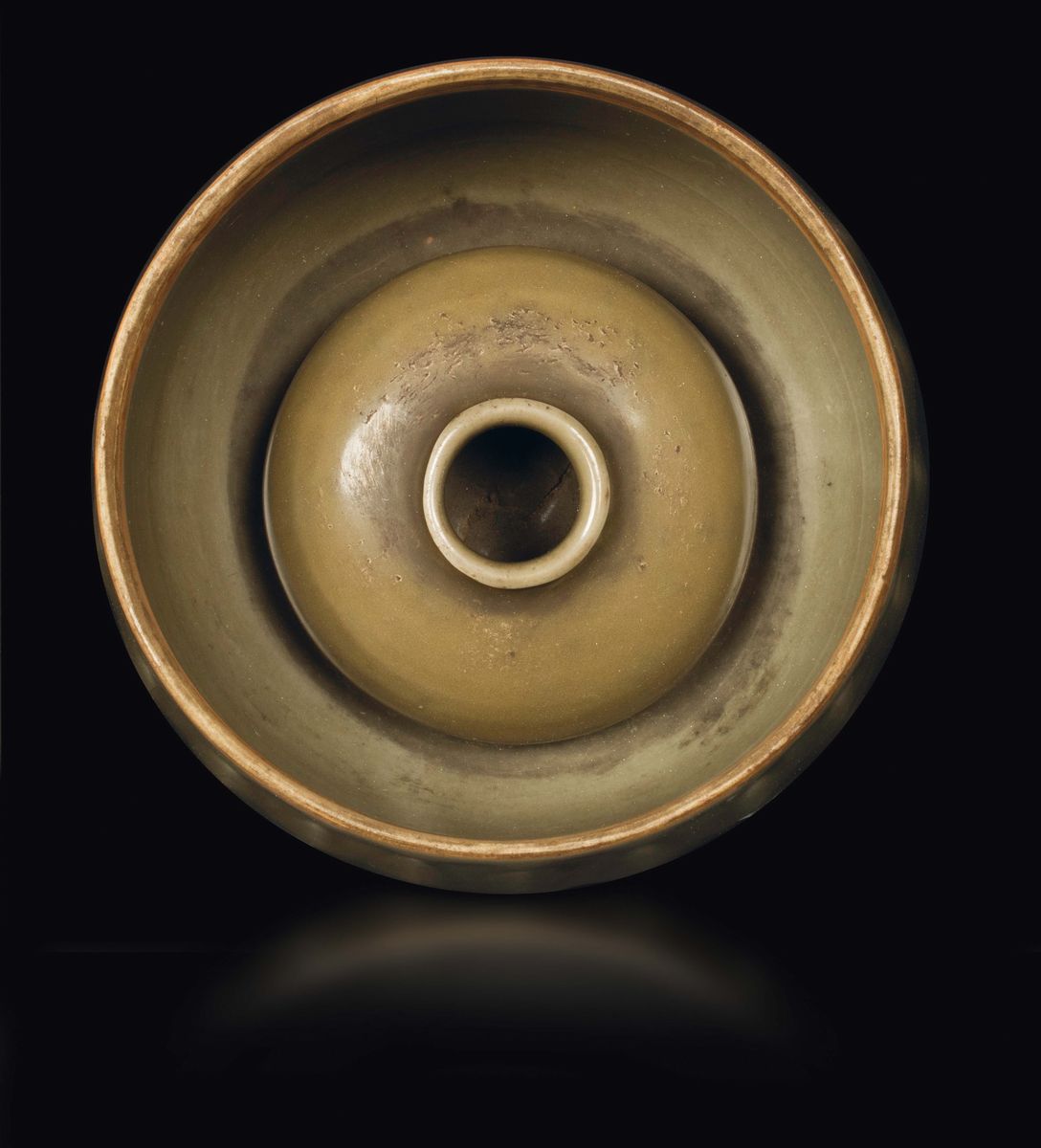 Sciacquapennelli Scanalato a Smalto Celadon, Cina, Dinastia Song (960-1279)