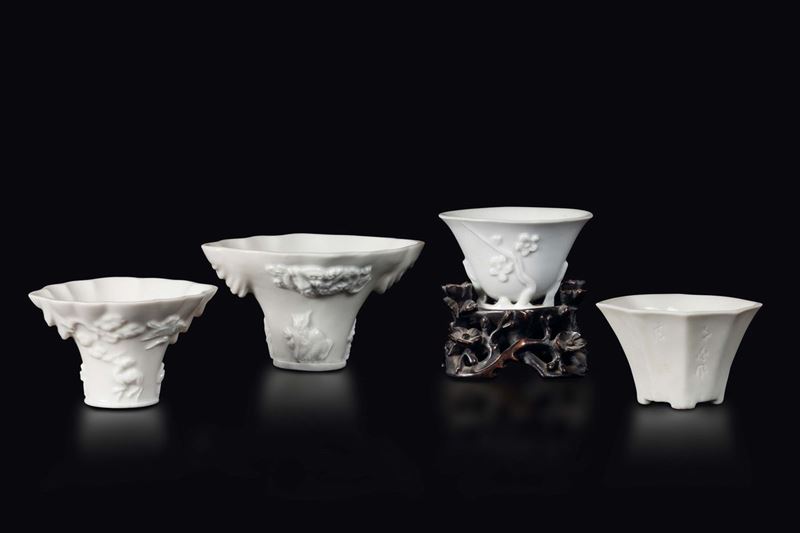 Lotto di quattro coppette in porcellana Blanc de Chine Dehua, Cina, Dinastia Qing, epoca Kangxi (1662-1722)  - Asta Fine Chinese Works of Art - Cambi Casa d'Aste