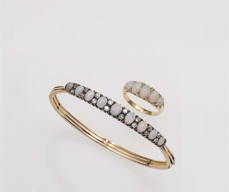 Opal and gold ring and bangle  - Auction Fine Jewels - Cambi Casa d'Aste