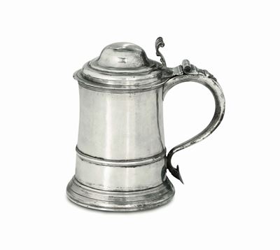 Tankard in Argento Sterling Fuso, Sbalzato e Cesellato. Londra 1753. Bollo Dell’argentiere Leggib...