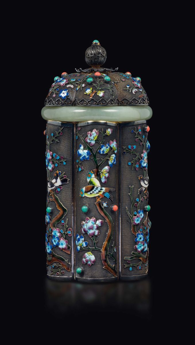 A silver filigree and polychrome glazed blossom inlays vase and cover, China, Qing Dynasty, 19th century  - Auction Fine Chinese Works of Art - Cambi Casa d'Aste