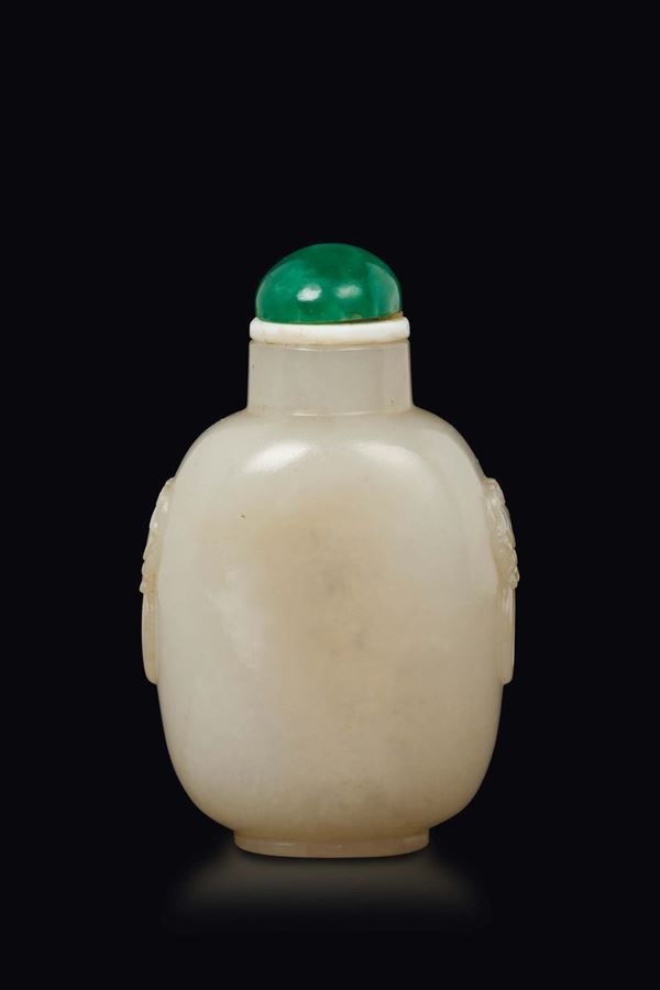 Rara snuff bottle in giada bianca e russet, Cina, Dinastia Qing, XIX secolo